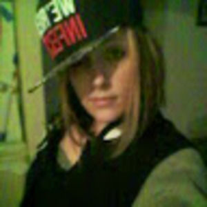 Meet your Posher, Carrie